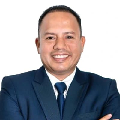 Dennis Campos